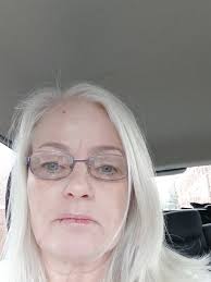 Introduction of an animal lover with multiple pets