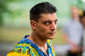 TITUS "Battle of the Shops"