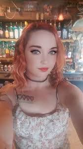 Tara Goins's Instagram, Twitter & Facebook