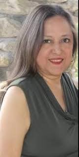 Rosie Bernal's Instagram, Twitter & Facebook