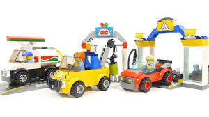 Lego city garage is ideal for kids ages 6 years and above because it features different amazing construction play sets wherein they could imitate someone… Lego City Perfect Start 60232 Garage Center Youtube
