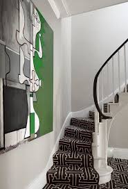 Black And White Stair Runner 25 Ideas For Stair Runners A Functional Necessity For The Home Stairs Design Interior Carpet Design Interior Stairs
