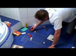 Beschädigte fliesen reparieren, löcher und risse in fliesen ausbessern: Beschadigte Fliesen Einfach Ausbessern Fliesen Org