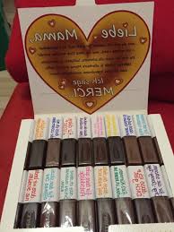 Graviertes Frhstcksbrettchen Mama Rezept Uberlebenshilfe Fur Frauen Ab 50 Geschenk Fur Unsere Mama Z Geburtstag Mutter Geschenke Geburtstagsgeschenk Mutter