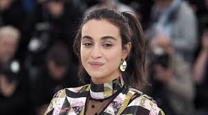 Díky streamingu hudby na deezeru můžete objevovat více než 56 milionů skladeb, vytvářet své vlastní playlisty a sdílet své. Christophe Castaner Denounces Shameful Remarks By Singer Camelia Jordana World Today News