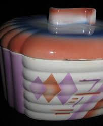 Vintage Kuche Geschirr Art Deco Dose Spritzdekor 30er 40er Selten Schon Ein Designerstuck Von Xxm Pool Bei Dawanda Art Deco Vintage Kuche Dekor