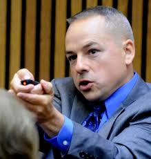 Jury can't reach verdict in Detroit cop's trial