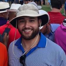 Evette Brown (@eve829)