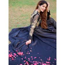 She gets fundamental acknowledgment for her delineation of noor jehan in geo tv's noor jehan and of saba in sequential balaa (2018). Azekah Daniel Poses In Nauman Arfeen S Bridal Ensemble Reviewit Pk