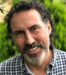 Gavin Anderson's Instagram, Twitter & Facebook