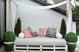 Featuring top quality wicker and an unbeatable aluminum frame with a water resistant cushion, this. Outdoor Daybed Diy Outdoor Daybed Diy Diy Daybed Outdoor Daybed