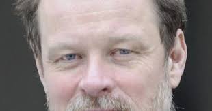 COLUMN: Screen goes dark