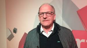 Hoe het kan dat forum voor democratie in groningen van 0 zetels naar 5 zetels lijkt te stijgen, durft van der werf nog niet te zeggen. Hendrikus Velzing Is Lijsttrekker Voor Forum Voor Democratie Rtv Drenthe