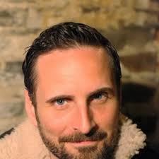 Sean Gordon Murphy (Person)