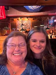 Texas Roadhouse best waitress recommended