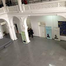 Sapte elevi de la colegiul tudor vianu din bucuresti vor reprezenta romania in finala zero robotics, cea mai mare competitie de astronomie pentru liceeni. Colegiul NaÈ›ional De InformaticÄƒ Tudor Vianu Aviatorilor Bucarest BucureÈ™ti