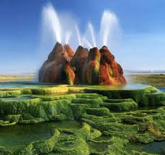 This Colorful Rainbow Geyser In America Will Dazzle Your Senses Fly Geyser Mysterious Places On Earth Mysterious Places