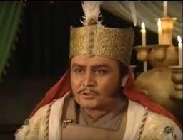 Зүүнгарын хаант улсын үеийн монгол цэргийн ёслолын дуулга. Одоо: Хасаг  улсын Улаан-Орд хотын орон нутгийн музейд буй