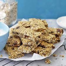 Coconut And Date Muesli Bars Healthy Recipe Ww Australia Recipe Coconut Recipes Muesli Bars Recipes