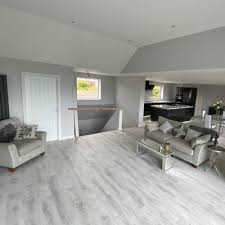 Pergo xp classic auburn oak laminate flooring pergo xp classic auburn oak laminate flooring is a traditional white oak design, featuring natural wood grain patterns. 12mm White Laminate Flooring Free Samples Discount Flooring Depot