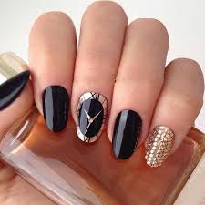 Bright Colors For New Year Nails 2019 Clock Design New Years Nail Designs New Years Nail Art New Year S Nails
