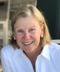 Pamela Perri's Instagram, Twitter & Facebook