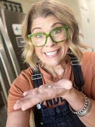 Mental Health Monday- Recently I went to see my doctor. I was so scattered  that I couldn't even have a conversation without stuttering and going