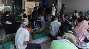 Program blt umkm rp2,4 juta yang disalurkan melalui bank himbara (salah satunya bank bri) ini, ditujukan kepada 20 juta pencairan blt umkm rp2,4 juta dilakukan secara bertahap sesuai tanggal yang ditentukan bri. Hsszvbe07evuam