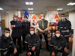 Stai cercando il comando di polizia municipale a roma? Coronavirus I Gruppo Della Polizia Locale Di Roma Capitale Aiuta Persone In Difficolta Romadailynews