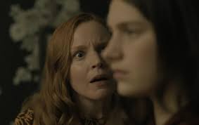 Does Dorothy Turner (Lauren Ambrose) Die in the Season 3 Finale of  'Servant'?