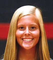 Lora Beck's Instagram, Twitter & Facebook