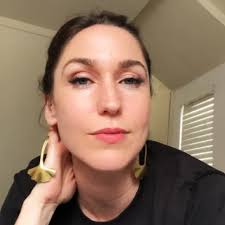 The craziest part of the Love Is Blind finale might have been Ali's sister  coming in THIS HOT. She's upset with either outcome?? How does this help  ma'am, are you telling her