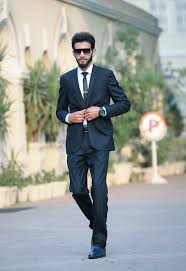 High quality fashion, beauty, design and lifestyle. Hd Wallpaper Man Fashion Business Suit Tie Lifestyle Urban Wear Outdoors Wallpaper Flare