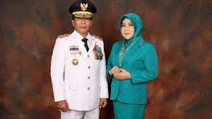 Jun 15, 2021 · supaya masyarakat kita juga bisa menikmati, terutama daerah yang susah transpor kata gubernur kaltara, zainal arifin paliwang. Profil Zainal Paliwang Gubernur Kaltara Yang Dilantik Jokowi Eks Jenderal Polri Kelahiran Makassar Tribun Kaltara