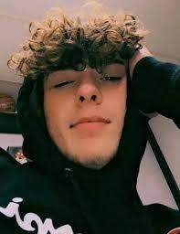 Timothy Otten's Instagram, Twitter & Facebook