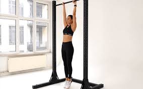 Türreckstange / fitnessgerät für zuhause. Klimmzuge Lernen Mit Diesen 5 Ubungen Klappt S Foodspring Magazine