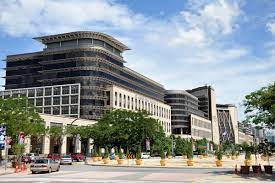 The map created by people like you! Persiaran Perdana Royal Customs Kastam Diraja Malaysia Photo Brian Mcmorrow Photos At Pbase Com