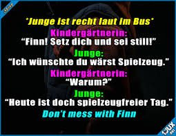 Vorsicht Finn Kann Austeilen Ganzgefahrlich Lustig Kinderliebe Spruche Spielzeug Witzige Spruche Spruche Geschwisterliebe Lustige Zitate Und Spruche