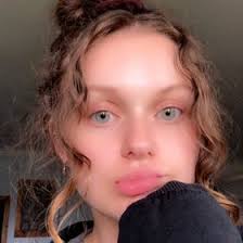 Kendra May (kendra1057)