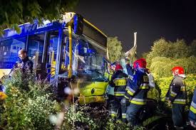 Tir wbił się w auto osobowe. Wypadek Autobusu Artykuly Katowice Nasze Miasto