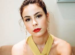 Mit dem lied satellite gewann sie den eurovision song contest 2010 und errang damit den zweiten sieg für deutschland bei diesem. Ist Lena Meyer Landrut Schwanger Starzip