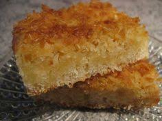 Kokos Bienenstich Blechkuchen Besonders Saftig Rezept Mit Bildern Bienenstich Kuchen Bienenstich Rezept Blechkuchen