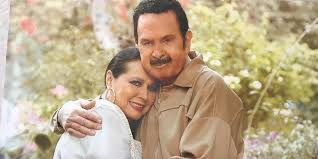 Quién fue la primera esposa del cantante Antonio Aguilar?