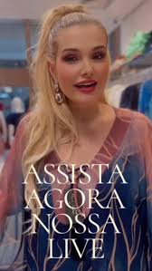 ✨ Se você não conseguiu assistir ao vivo, agora é a sua chance: aperta o  play e se inspira., Tenho certeza que algum desses vestidos vai fazer você  olhar no espelho e pensar: “é esse — com esse eu vou ...