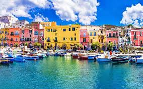 Potenza di immaginario e concretezza di visione ci mostrano procida. Wptdqxzl9yp1pm