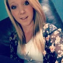 Kylie Pitzer's Instagram, Twitter & Facebook