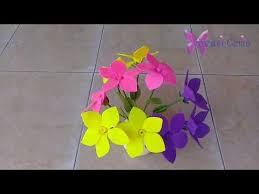 Untuk membuat bunga tulip ini, kita hanya membutuhkan bahan dan peralatan diantaranya yaitu : Cara Membuat Bunga Alamanda Dari Kain Flanel Youtube Kain Flanel Bunga Tulip Bunga