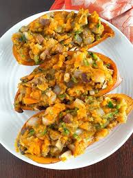 Loaded Sweet Potatoes With Shredded Zucchini Mushrooms And Onion Recipe Clean Eating Recipes Healthy Recipes Vegetarian Recipes