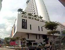 Abdul razak hussein in biographical summaries of notable people. Komtar Wikipedia