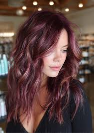 Crushed berries and tousled texture—this blend was made for showing off.  🍇💜